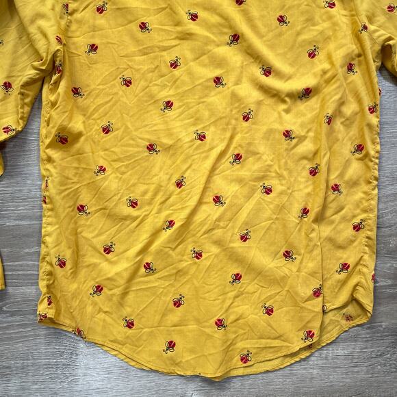 Vtg 60s Penneys Towncraft Ladybug Patterned Groovy Group Button Up Shirt - Picture 6 of 9